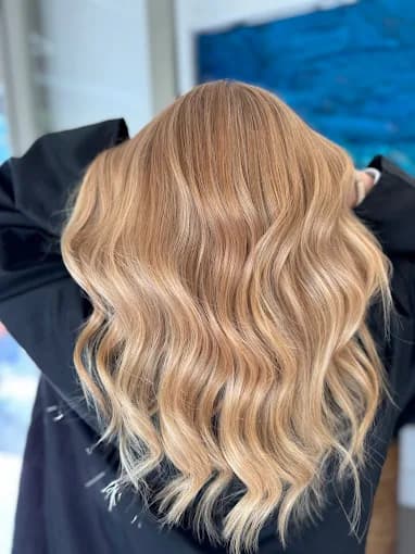 Hair transformation at Venera Hair salon in Hampstead, London 1